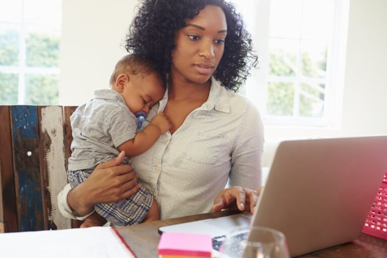 How to Balance Work and Parenting