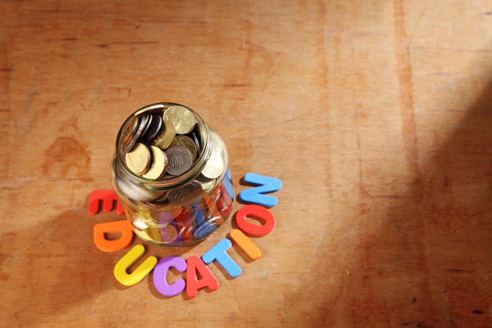 Best Savings Plans for Your Child’s Education