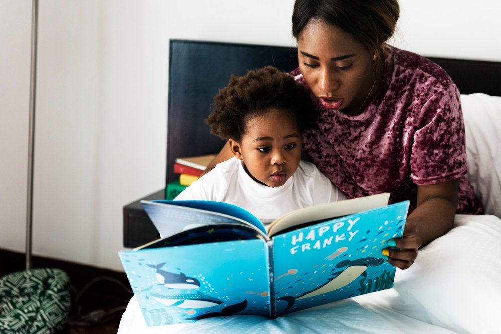 How to Introduce Books to Your Baby: Reading Tips